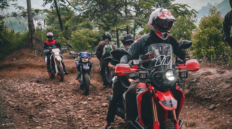 header Supercetard 250 Up