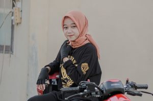 lady bikers Wirabuana Scoopy - 2
