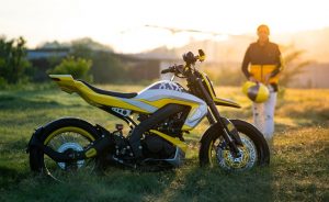 Motor klasik Yamaha XSR - 1