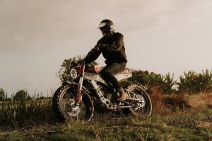 Motor klasik Yamaha XSR - 2