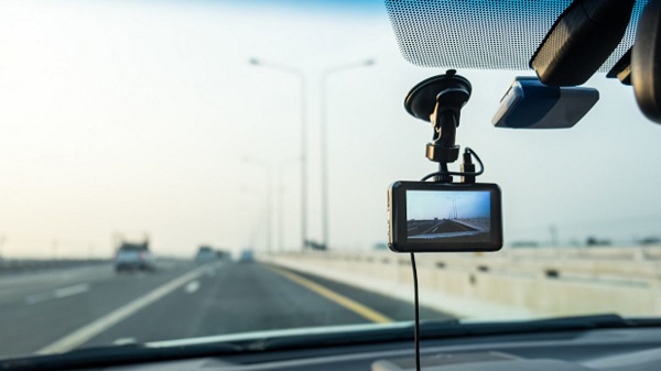 Dashcam Mobil