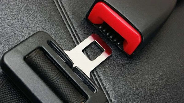 sabuk pengaman mobil-3