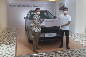 Mobil Hyundai CRETA