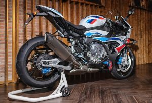 BMW M 1000 RR