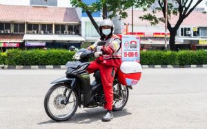 Bengkel mobil Shop&Drive