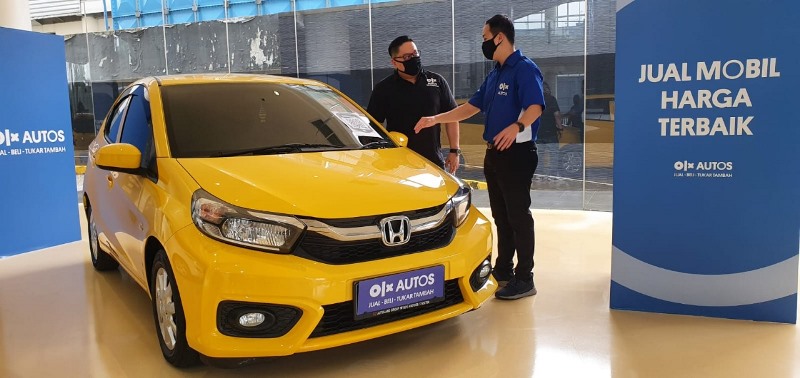 beli mobil bekas