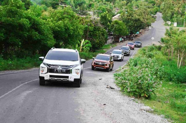 mobil penggerak roda depan