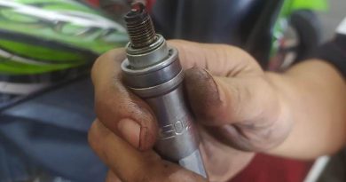 busi sepeda motor