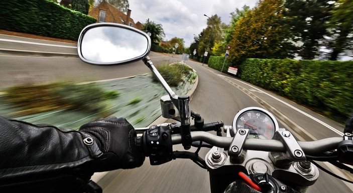 Fungsi Kaca Spion