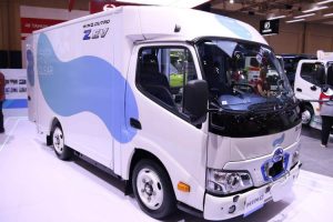 Truk Listrik Hino