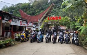 Touring Merdeka