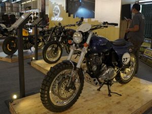 Motor Custom Royal Enfield