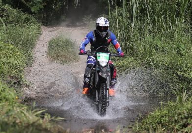 Night Race Perdana Yamaha Enduro Challenge (YEC) 2026 Sambangi Kalimantan Barat