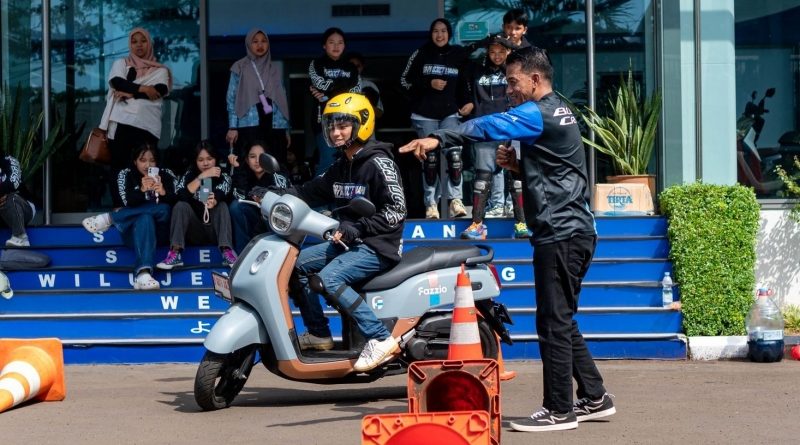Yamaha DDS Jabodetabek Hadirkan Keseruan Kegiatan Skill Up Y2C Jakarta, Aman di Jalan Kreatif di Tangan