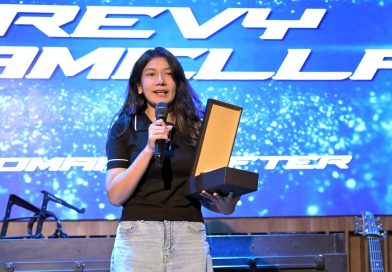 Revy Vamela Raih Most Inspiring Women, Drifter Wanita Makin Bersinar
