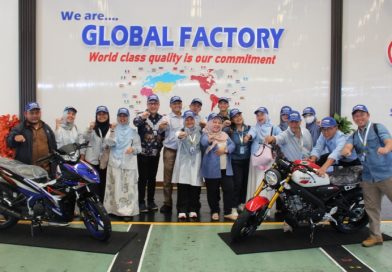 Guru SMK Kunjungi Pabrik Yamaha Pulo Gadung, Siap Sinergi Lahirkan Talenta SMK Kelas Dunia