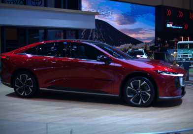 GIIAS 2026 Pamer Teknologi Keselamatan Mobil, Bagaimana Nasib Motor?
