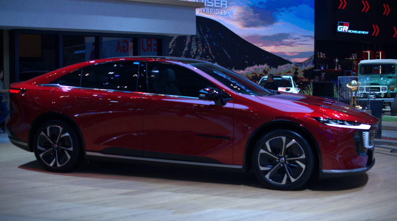 GIIAS 2026 Pamer Teknologi Keselamatan Mobil, Bagaimana Nasib Motor?
