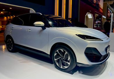 LEPAS E4 EV Hadir dengan Jarak Tempuh 600 KM, Harga Rp339 Juta