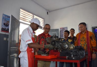 AHM Terapkan Pembelajaran Teknik dan Bisnis Sepeda Motor di SMK Negeri 1 Sorong